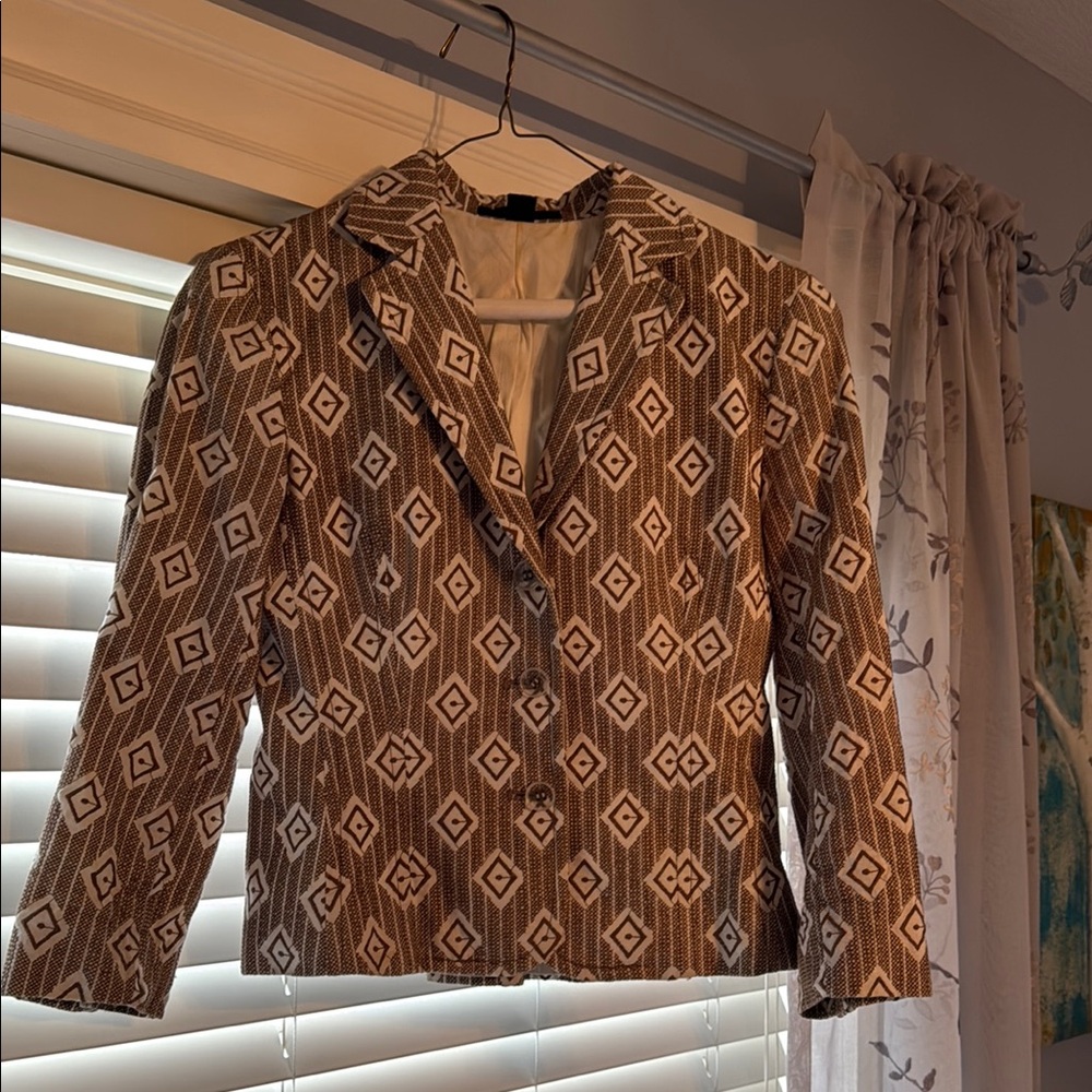 Express geometric pattern brown and cream blazer